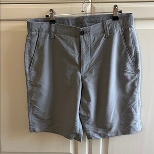 Under Armour Men's Light Gray Flat Front Shorts